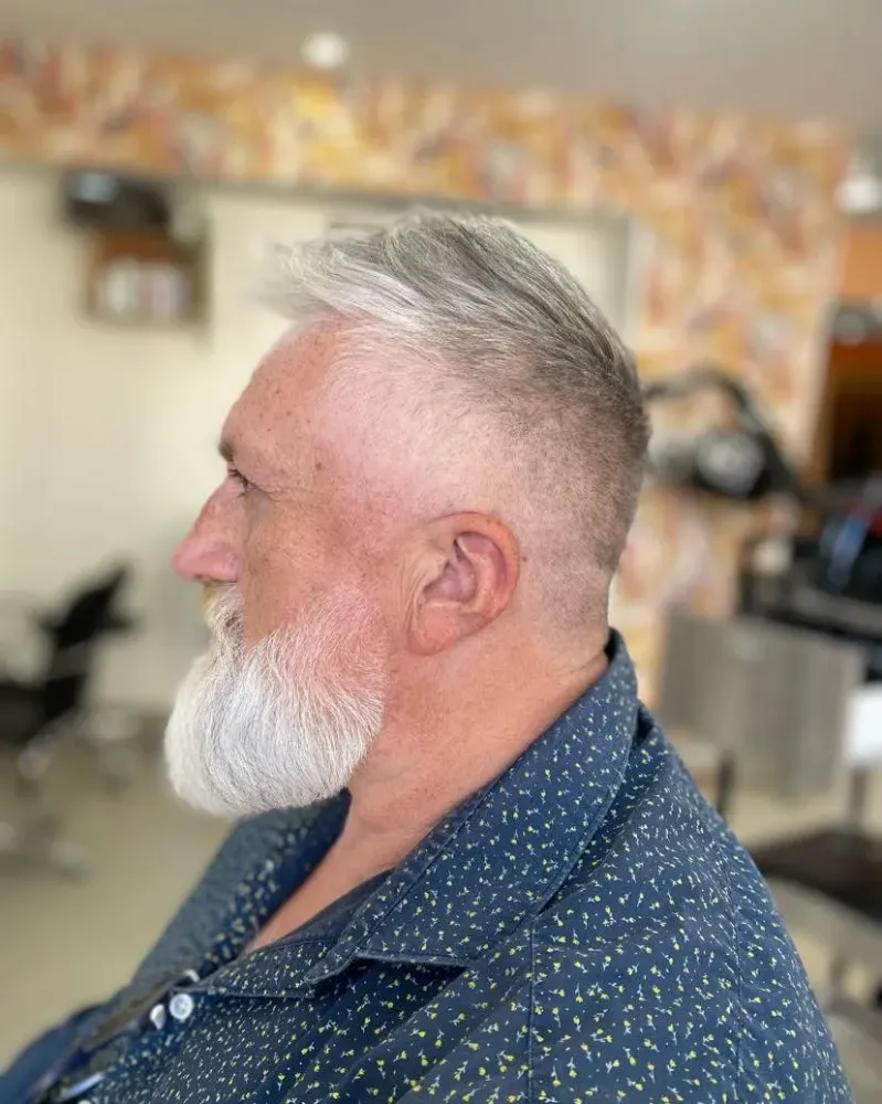 Rasage barbe près de Froideconche
